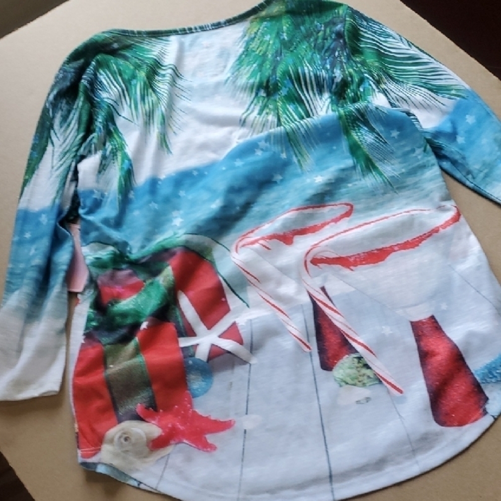 Blue and Green Christmas BEACH Graphic 3/4 Sleeve Tunic Med - Picture 7 of 7